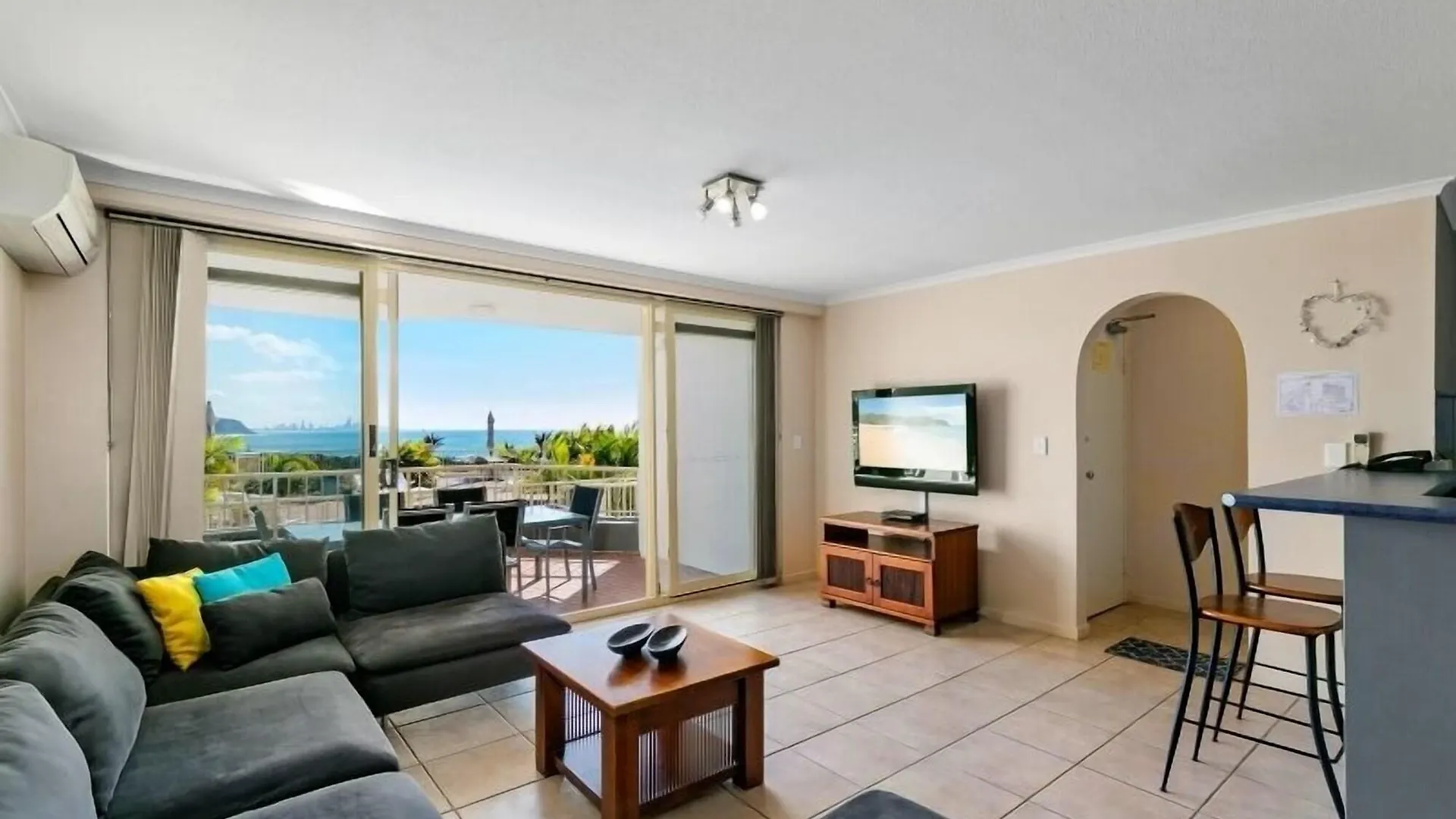 The Hill Apartments Currumbin Beach Gold Coast