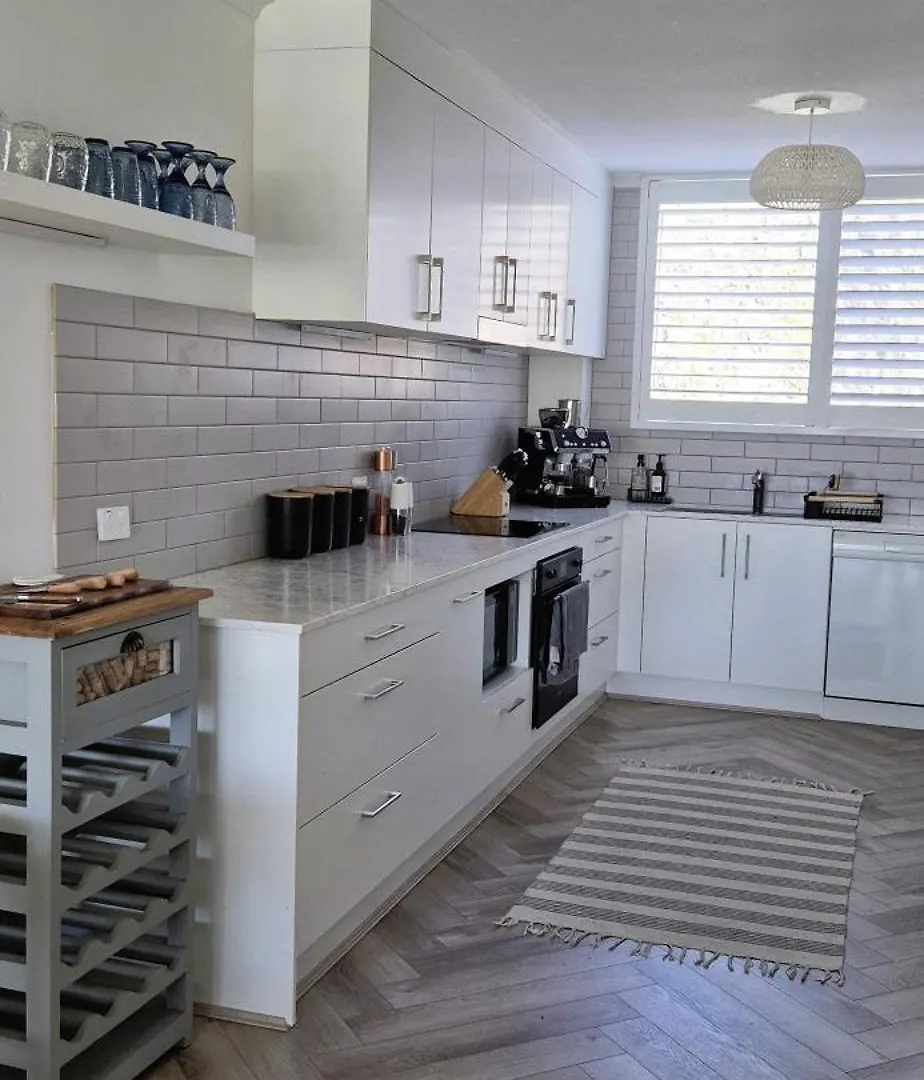 Aparthotel The Hill Apartments Currumbin Beach Gold Coast