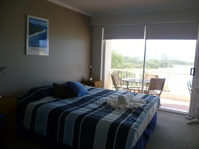 Aparthotel The Hill Apartments Currumbin Beach Gold Coast
