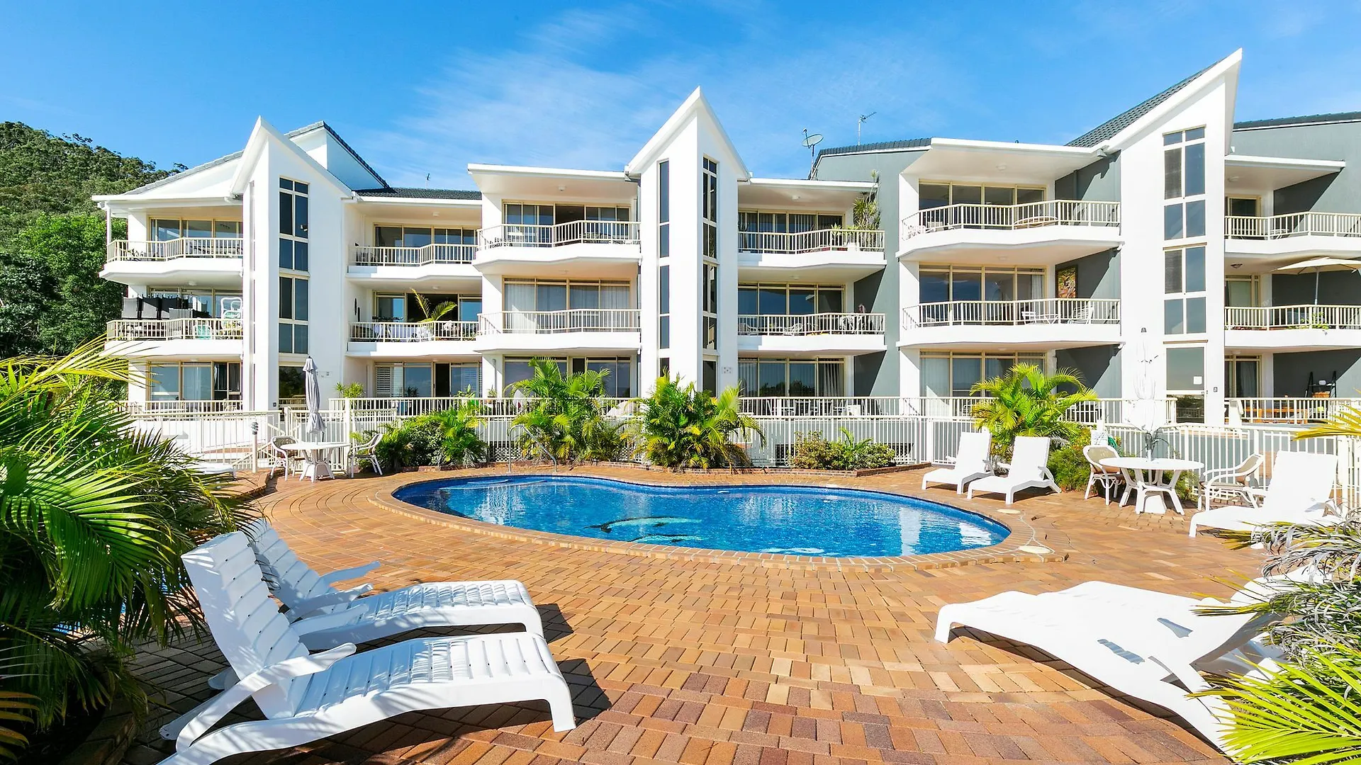 Aparthotel The Hill Apartments Currumbin Beach Gold Coast