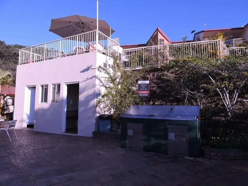 *** Aparthotel The Hill Apartments Currumbin Beach Gold Coast Australia