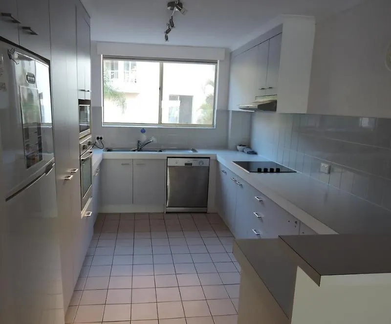 Aparthotel The Hill Apartments Currumbin Beach Gold Coast