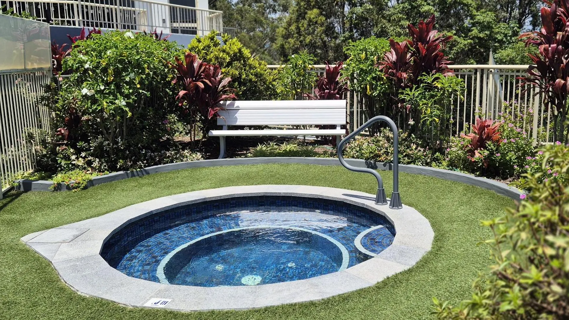 The Hill Apartments Currumbin Beach Gold Coast 3*,  Australia